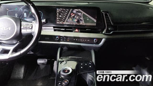 Kia Sportage 2022 — ფოტო 14/20