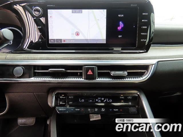 Kia K5 2021 — ფოტო 13/20