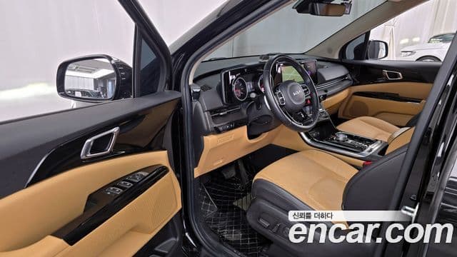 Kia Carnival 2021 — Şəkil 10/20