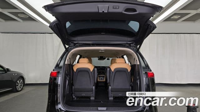 Kia Carnival 2021 — Şəkil 20/20