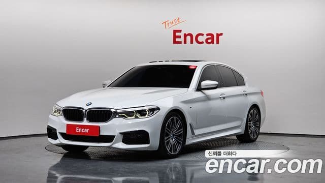 BMW 5 Series 2020 — Фото 1/20