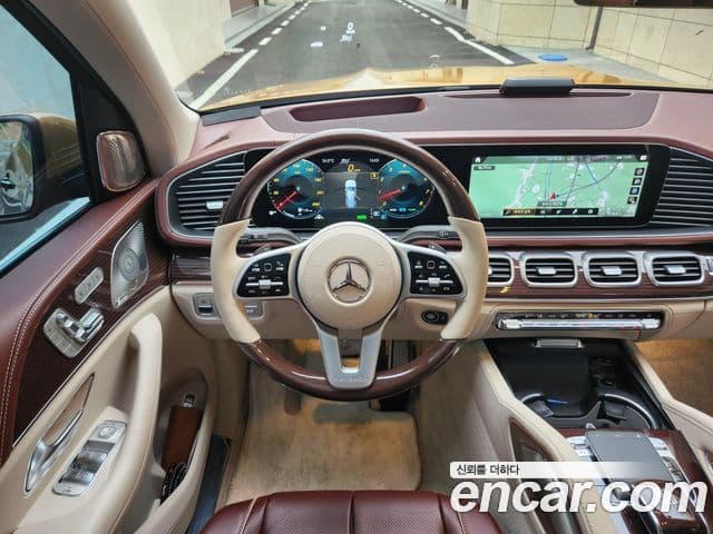 Mercedes-Benz GLS-Class 2021 — Şəkil 17/20