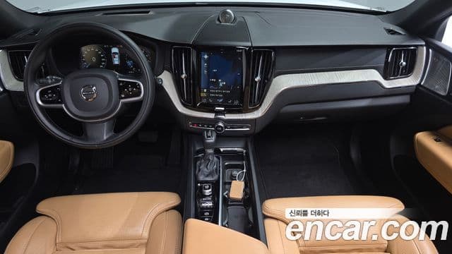 Volvo XC60 2019 — Şəkil 7/20