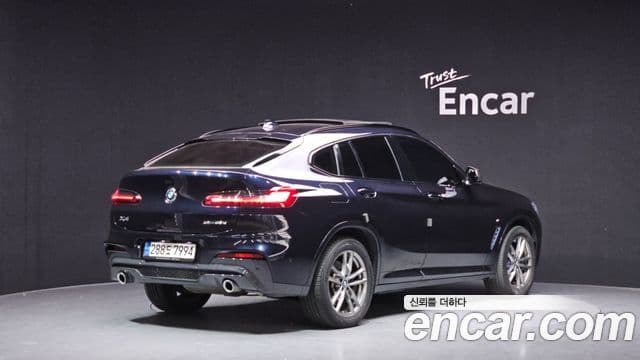 BMW X4 2021 — ფოტო 2/20