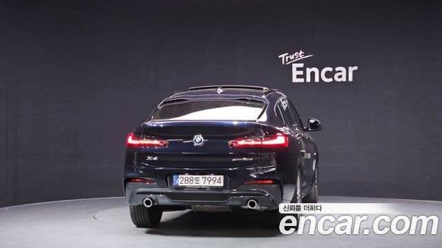 BMW X4 2021 — ფოტო 4/20