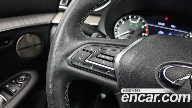 Infiniti QX50 2019 — Photo 22/30