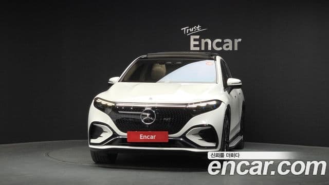 Mercedes-Benz EQS SUV 2023 — ფოტო 24/36