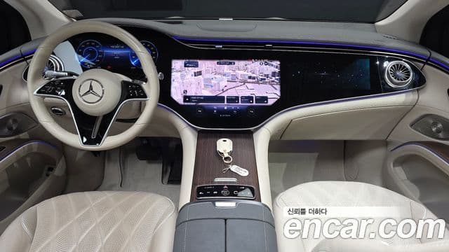 Mercedes-Benz EQS SUV 2023 — ფოტო 28/36