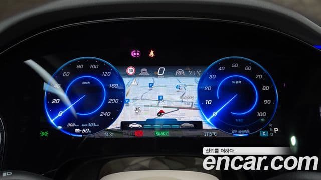 Mercedes-Benz EQS SUV 2023 — ფოტო 22/36