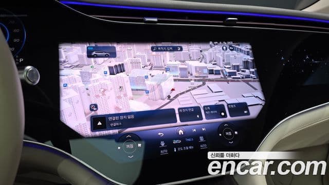 Mercedes-Benz EQS SUV 2023 — ფოტო 31/36