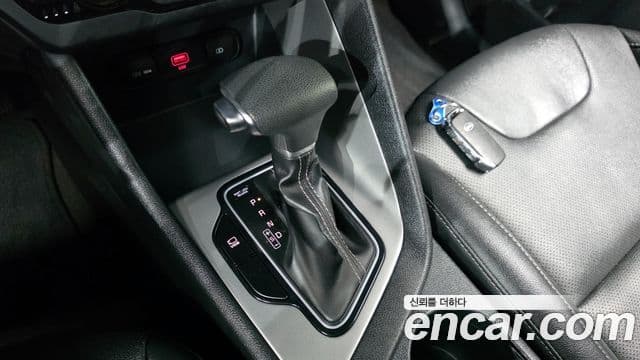 Kia Niro 2020 — Фото 9/20