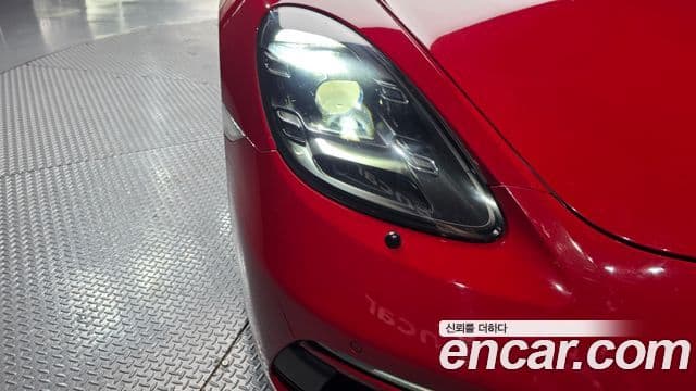 Porsche 718 Cayman 2019 — ფოტო 32/34