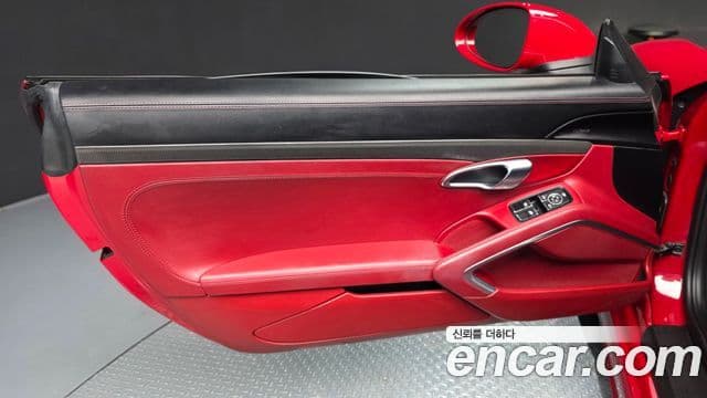Porsche 718 Cayman 2019 — ფოტო 13/34