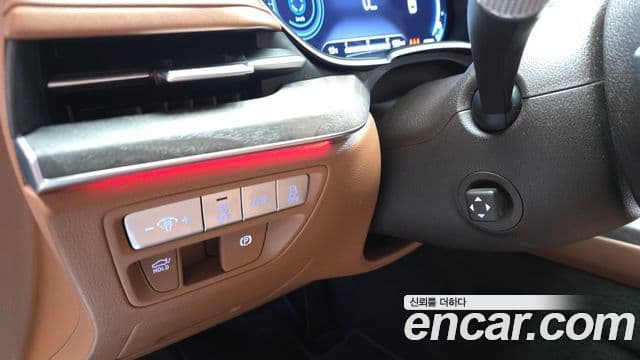 Genesis Electrified G80 2020 — Şəkil 18/20