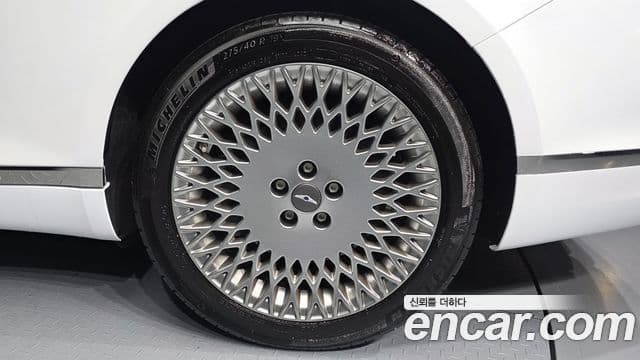 Genesis G80 2020 — Photo 25/31