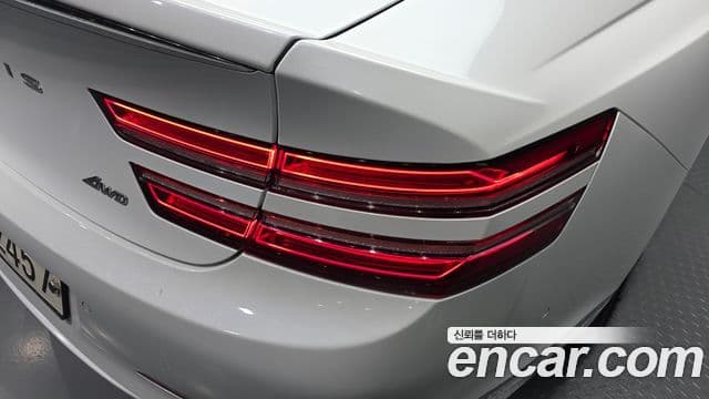 Genesis G80 2020 — Photo 28/31