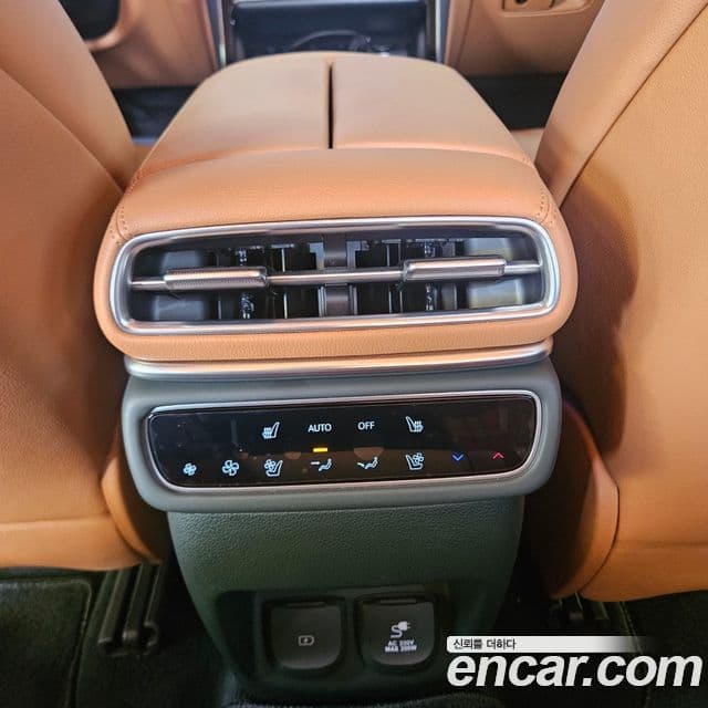 Genesis GV80 2024 — ფოტო 18/20