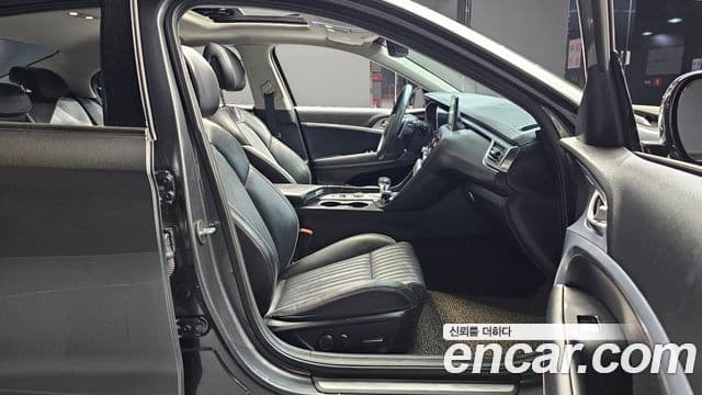 Genesis G70 2018 — Şəkil 11/20