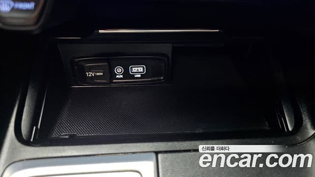 Genesis G70 2018 — Photo 10/31