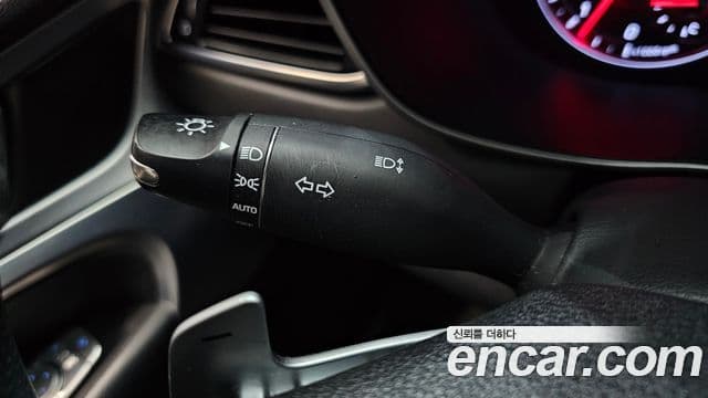 Genesis G70 2018 — Photo 29/31