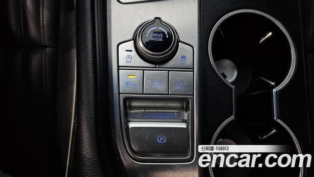 Genesis G70 2018 — Photo 31/31