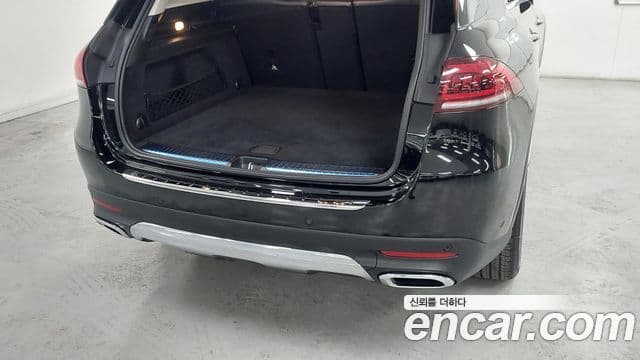Mercedes-Benz GLE-Class 2020 — ფოტო 10/20