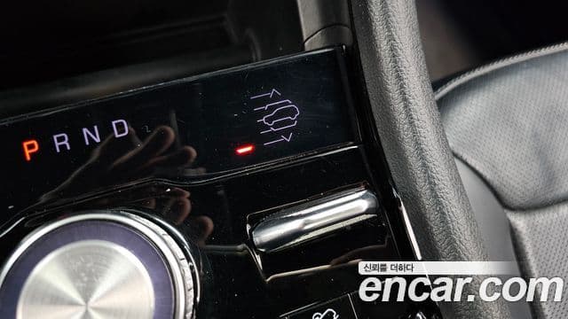 Jeep Grand Cherokee 2022 — Şəkil 36/38