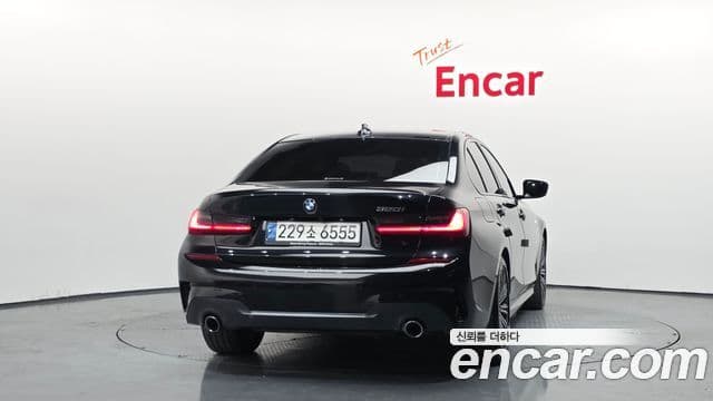 BMW 3 Series 2020 — фото 4 из 20