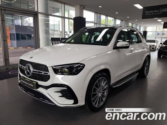 Mercedes-Benz GLE-Class 2025 — Photo 4/17