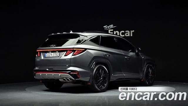 Hyundai Tucson Hybrid 2023 — Photo 17/20