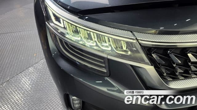 Kia Seltos 2022 — Photo 7/35