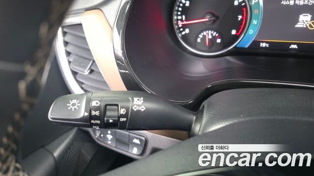 Kia Seltos 2022 — Photo 15/35