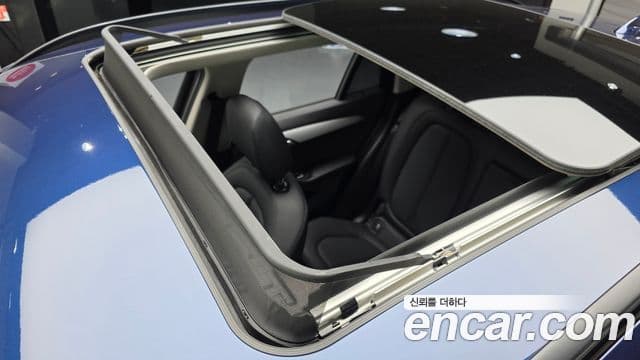 BMW X1 2018 — ფოტო 9/20