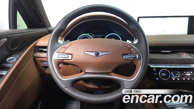 Genesis Electrified G80 2022 — ფოტო 13/20