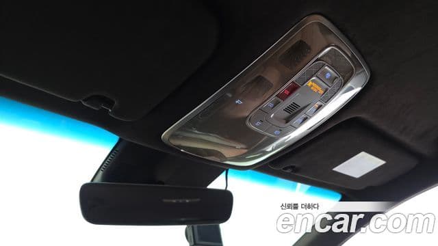 Genesis Electrified G80 2022 — ფოტო 18/20