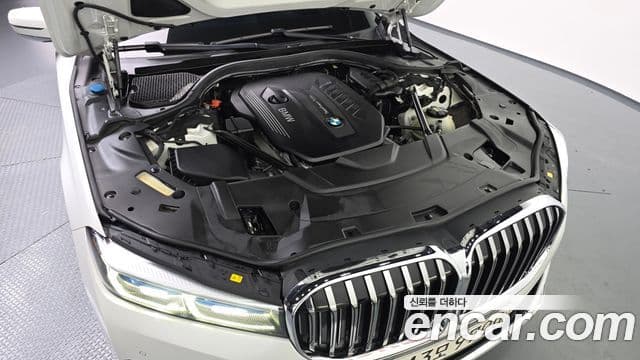 BMW 7 Series 2020 — ფოტო 6/20