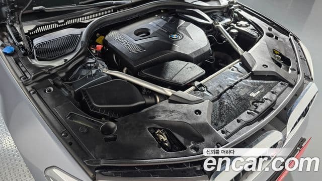 BMW 5 Series 2018 — Photo 14/20