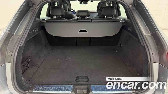 Mercedes-Benz EQE SUV 2025 — ფოტო 5/20