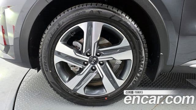 Kia Sorento 2021 — фото 5 из 20