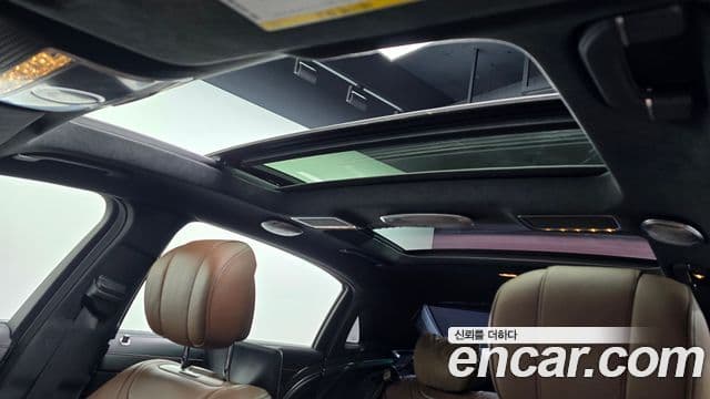 Mercedes-Benz S-Class 2018 — Şəkil 18/20