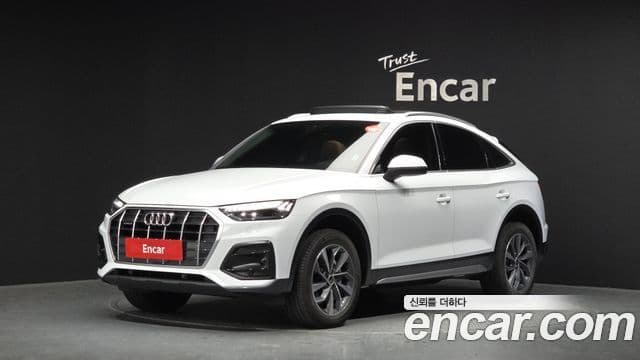 Audi Q5 2023 — Фото 1/20