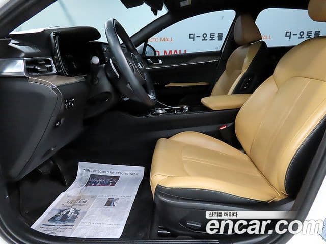 Kia K5 2020 — ფოტო 12/20