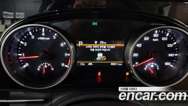 Kia Carnival 2023 — ფოტო 8/20