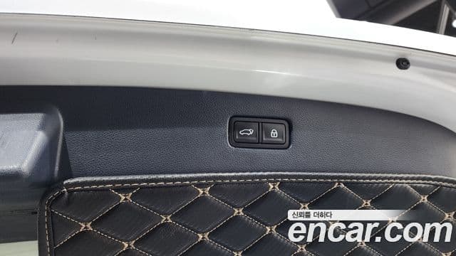 Genesis GV80 2020 — Şəkil 24/34