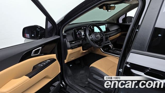 Kia Carnival 2023 — Фото 10/20