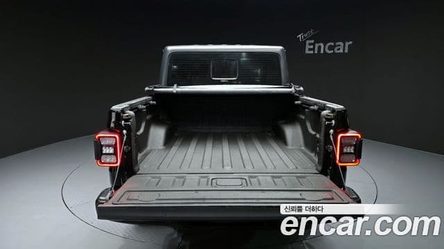 Jeep Gladiator 2021 — Şəkil 20/20