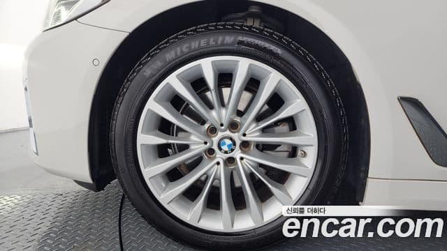 BMW 5 Series 2023 — Şəkil 5/20