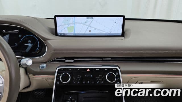 Genesis GV80 2020 — ფოტო 14/20