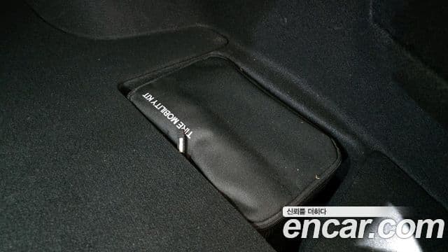 Kia K8 2021 — ფოტო 12/30