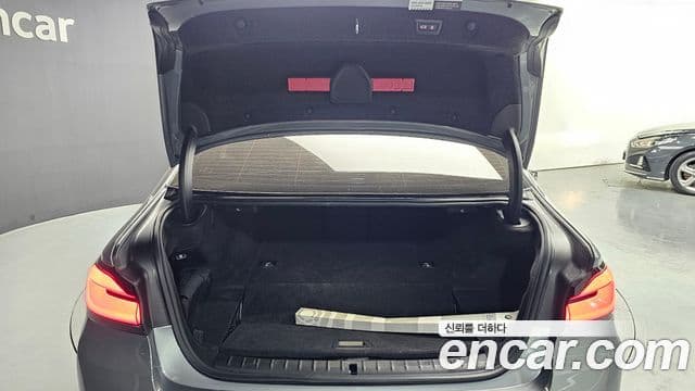 BMW 5 Series 2022 — ფოტო 20/20